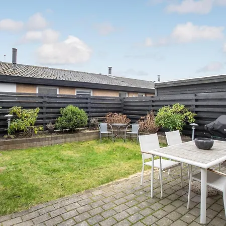 2 Bedroom In Apartment Skagen