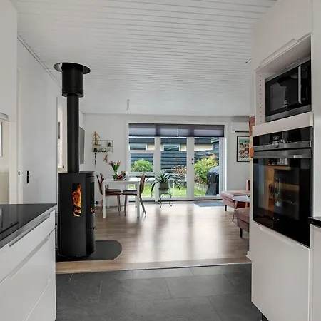 2 Bedroom In * Skagen